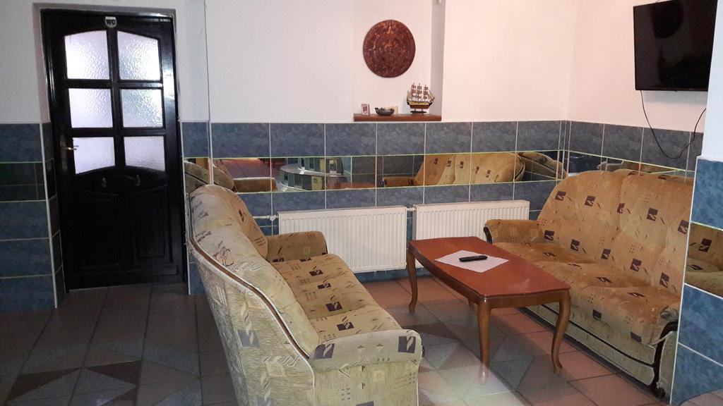 Motel Kotva Ivanka pri Dunaji Екстериор снимка