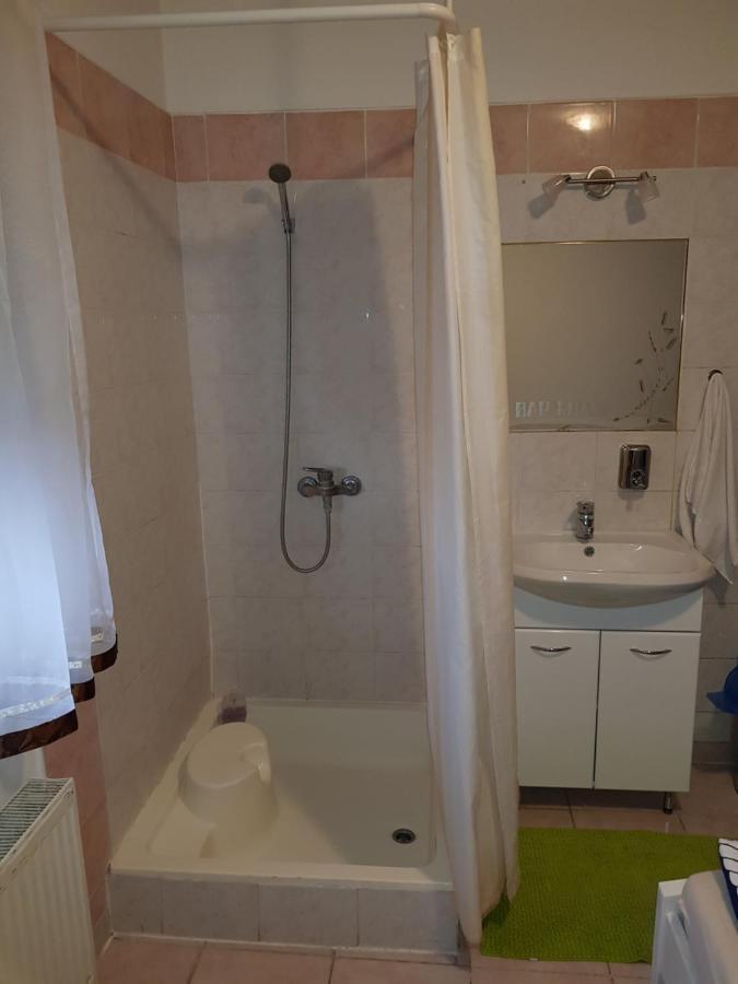 Motel Kotva Ivanka pri Dunaji Екстериор снимка