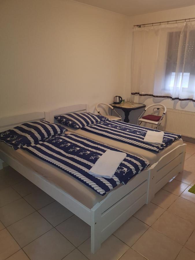 Motel Kotva Ivanka pri Dunaji Екстериор снимка