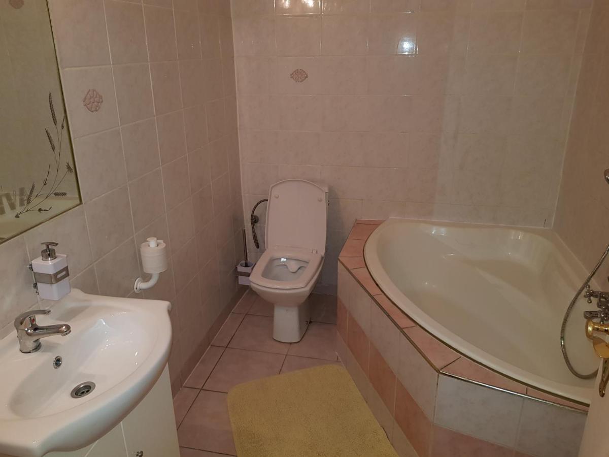 Motel Kotva Ivanka pri Dunaji Екстериор снимка