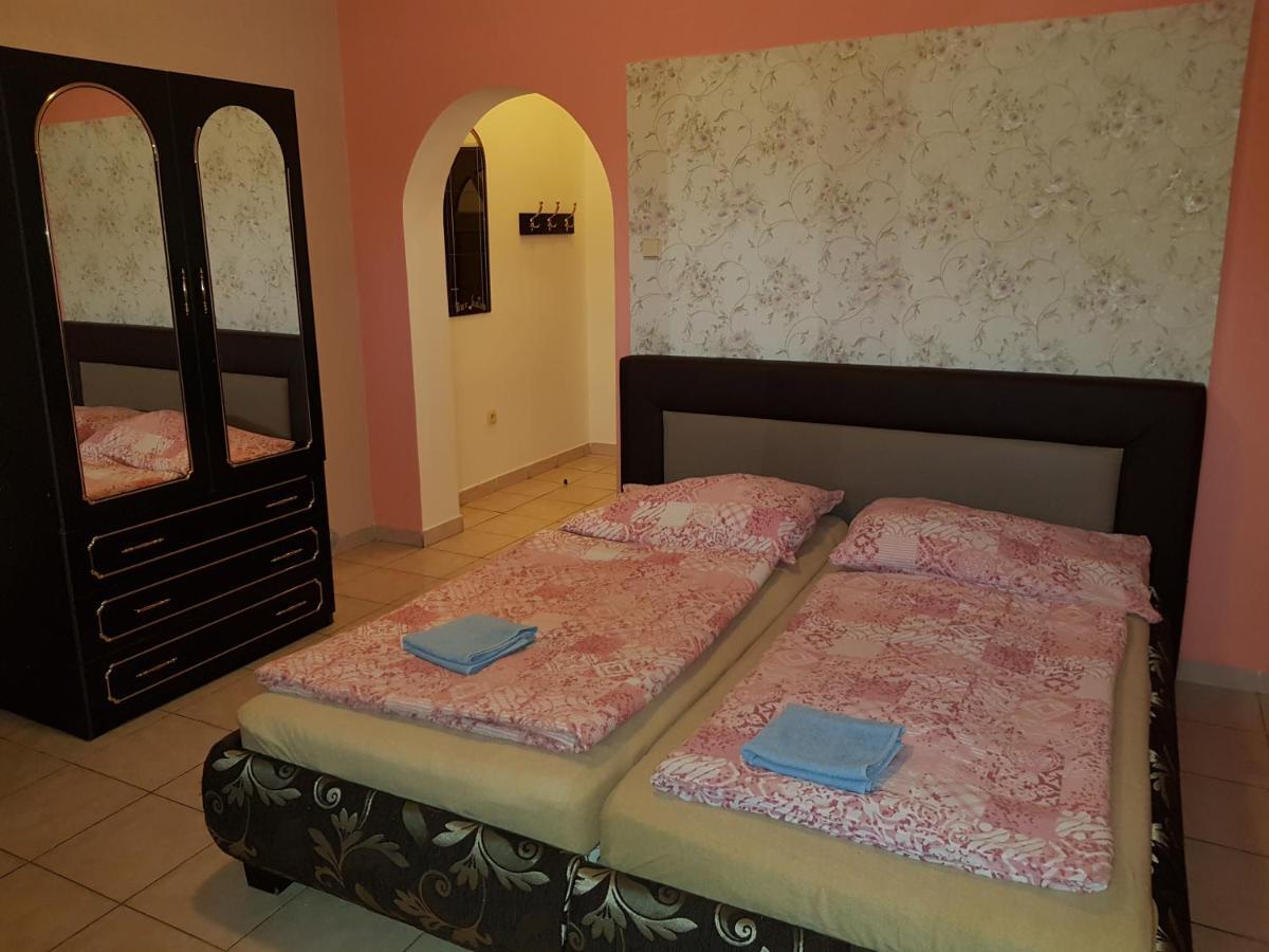 Motel Kotva Ivanka pri Dunaji Екстериор снимка