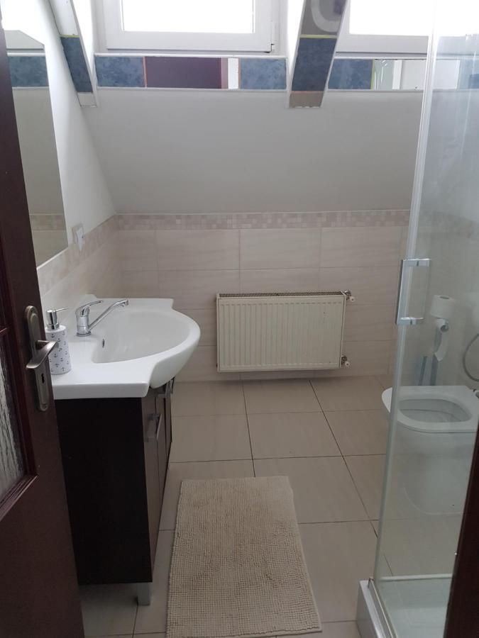 Motel Kotva Ivanka pri Dunaji Екстериор снимка